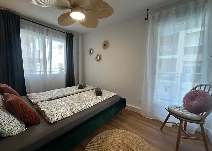 Torre Playa Cura * Torrevieja